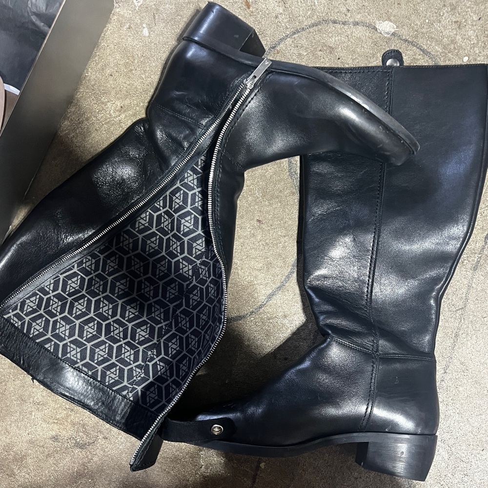 Black Leather tall knee high boots by Aquatalia 10 women